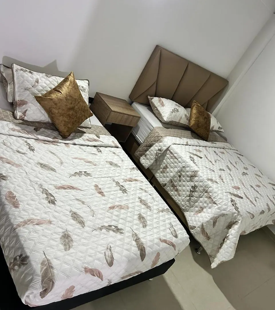 Hotel Lesus Medellín 0*,  Colombia